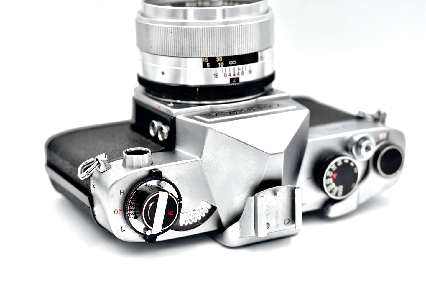 Yashica J-5 + Yashinon 55mm 1:1.8