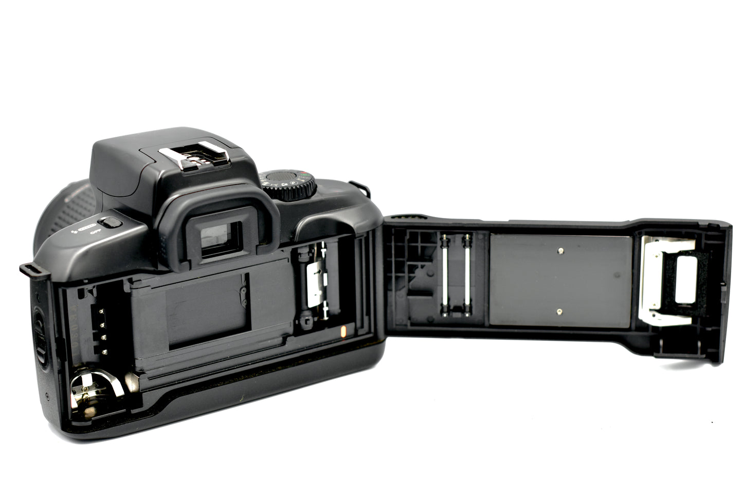 Canon EOS 700 + Canon EF 38-76 mm