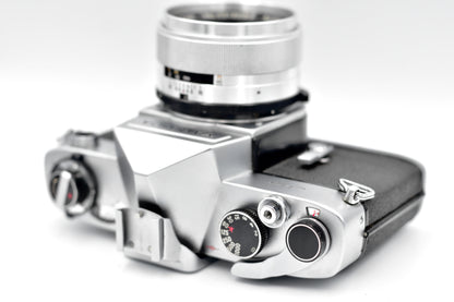 Yashica J-5 + Yashinon 55mm 1:1.8