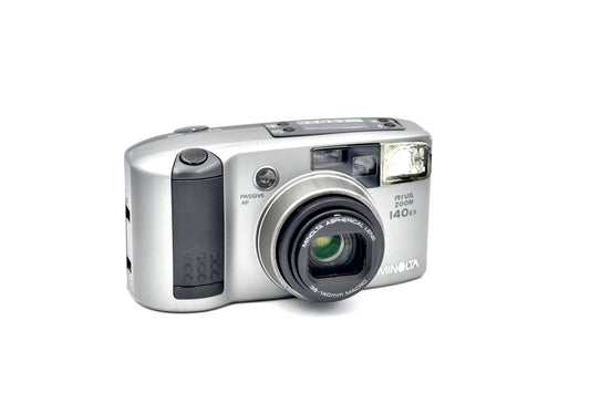 Minolta Riva zoom 140ex