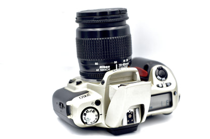 Nikon F60 + Nikkor AF 28-80mm