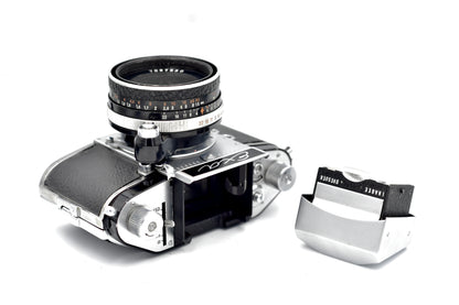 Exakta Exa type 6 + Carlzeiss jena 50mm 2.8