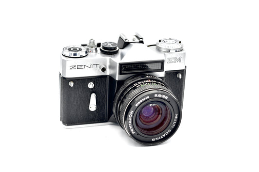 Zenit EM + Objectif Pentacon 29mm 1:2.8