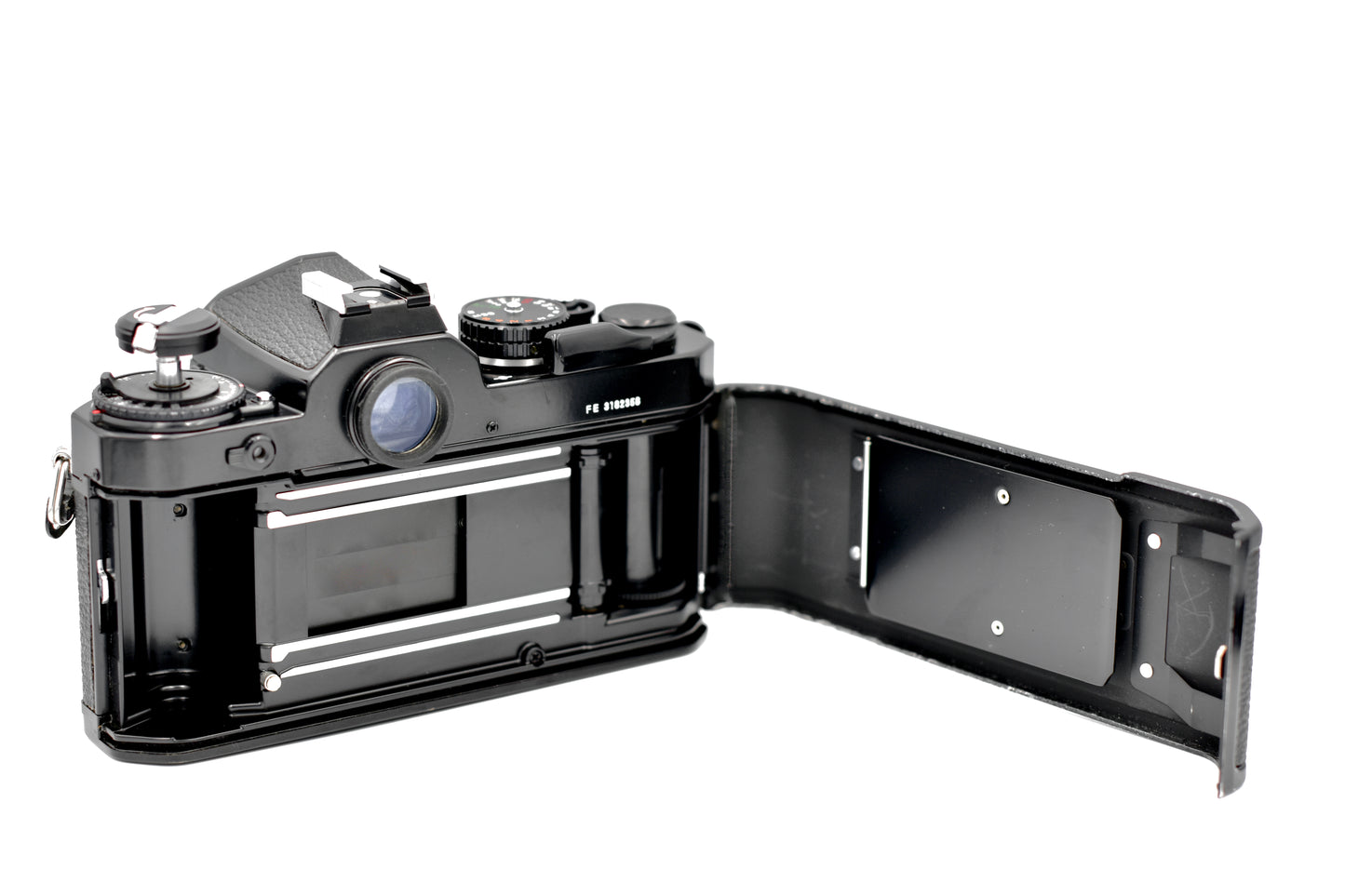 Nikon FE + Nikkor 35-70mm 1:3.5
