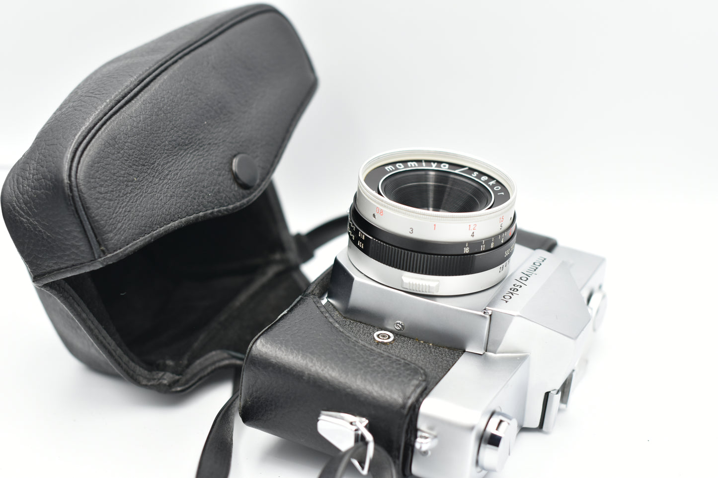 Mamiya 528 TL + Housse de protection