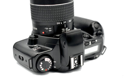 Canon EOS 3000 + Canon EF 28-80 mm