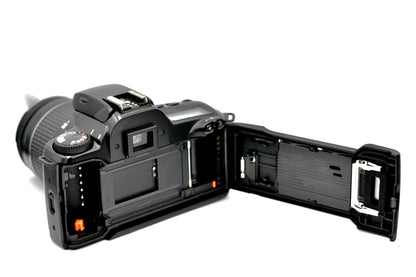 Canon EOS 3000 + Canon EF 28-80 mm